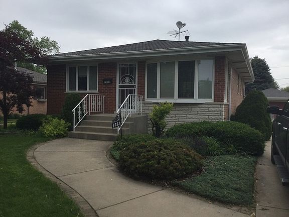 4th image of 9733 S Mayfield Ave