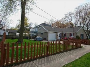 450 N Erie St, De Pere, WI 54115