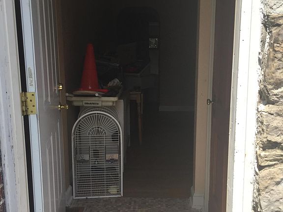 4th image of 1350 Vanderveer Ave