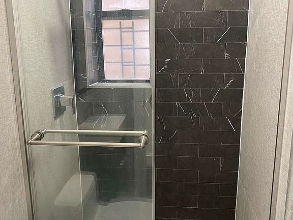 2nd image of 228 E 116th St #23-2