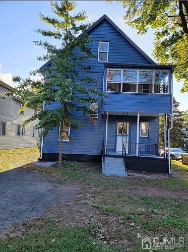 2nd image of 113 N 2nd Ave