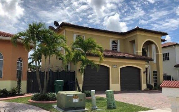 2nd image of 9760 SW 34th St