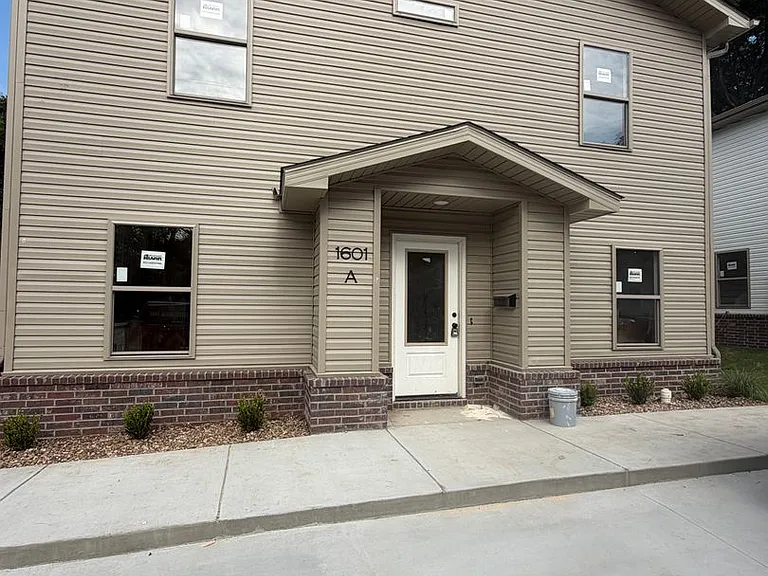 1601 Orange St — Photo 2