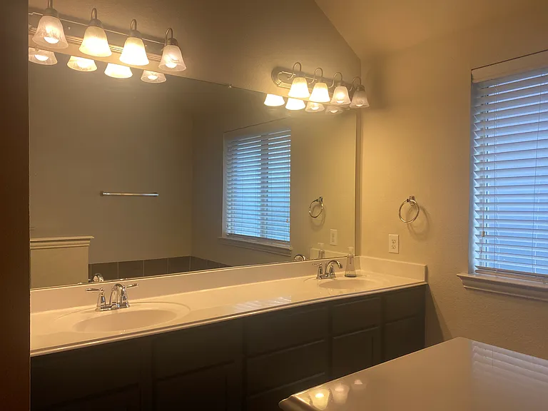 2712 Lake Ridge Dr — Photo 33