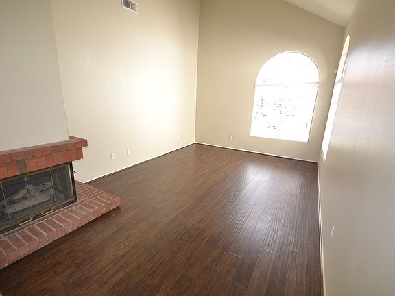 3rd image of 26706 Madigan Dr