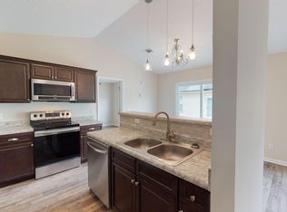 173 Callie Cir, Brunswick, GA 31523