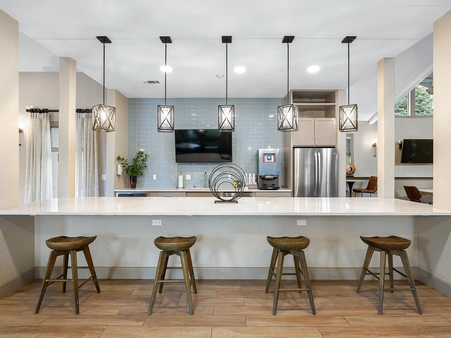 Montrachet Apartment Homes — Photo 2