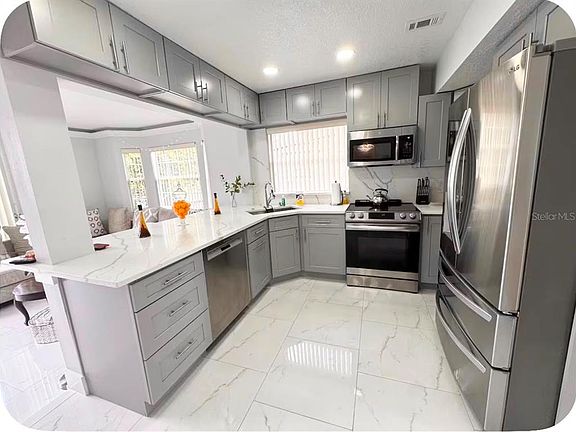 3rd image of 574 Orchid Dr