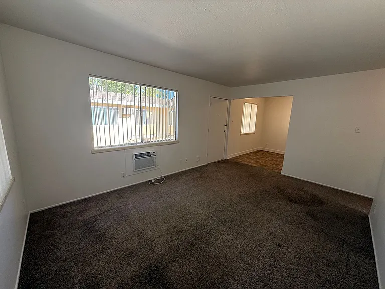 1405 U St #3 — Photo 5