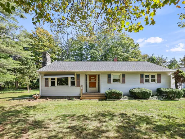 153 Cleveland Rd, Dalton, MA 01226