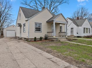 965 Catherine Ave, Muskegon, MI 49442