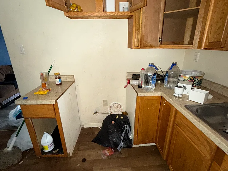 2 E Adams Dr — Photo 14