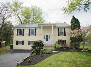 6 York Cir, Jackson, NJ 08527