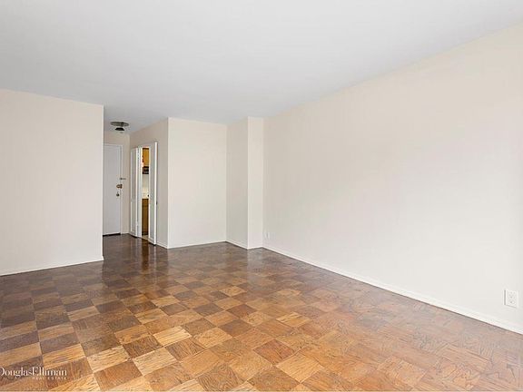 4th image of 225 E 36th St APT 6J