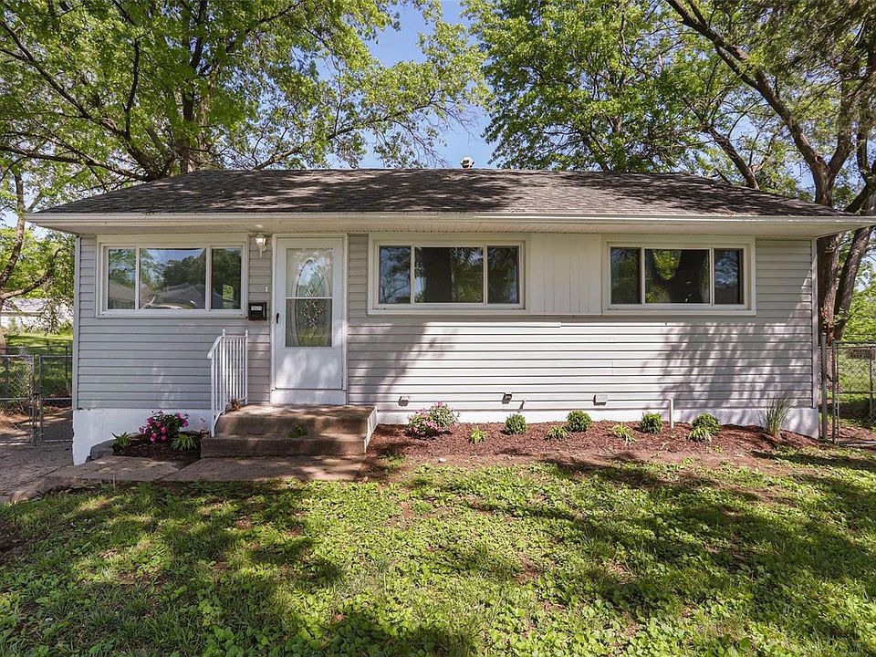 1st image of 10525 Lothian Cir