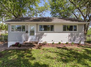 10525 Lothian Cir, Saint Louis, MO 63137