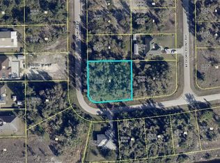 911 Ardmore St, Lehigh Acres, FL 33974