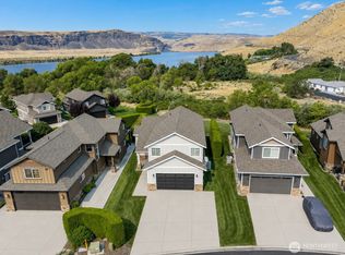 9434 Yakima Ln NW, Quincy, WA 98848