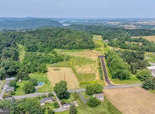 520 Phillips Dr LOT 5, Columbia, PA 17512