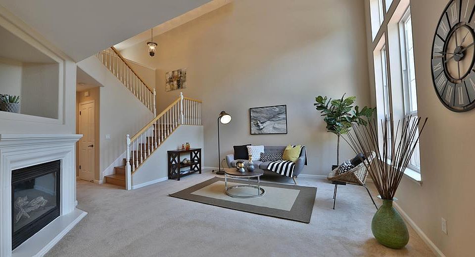 living room with vaulted ceiling
