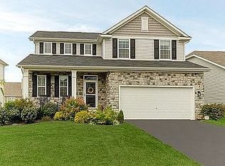 8851 Olenbrook Dr, Lewis Center, OH 43035