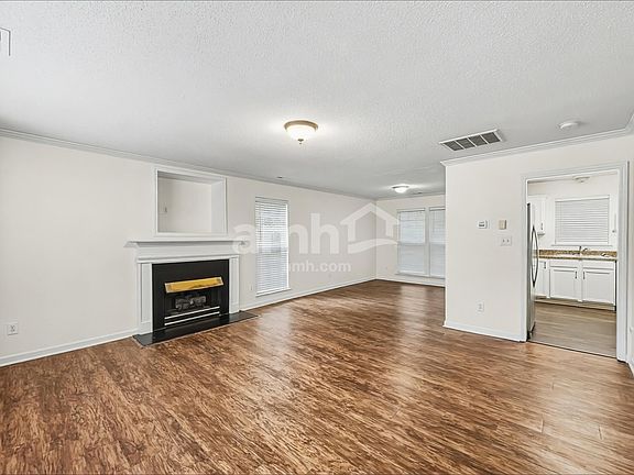 5th image of 3012 Wyntree Ct