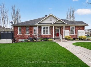 259 Cairnsmore Cir, Ottawa, ON K2J 0G5