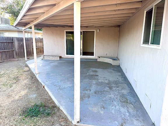 5th image of 11515 Echo Ln