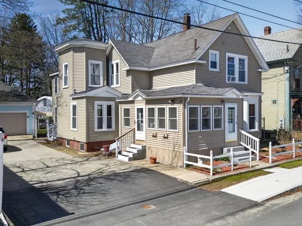17 Academy Street, Rochester, NH 03867