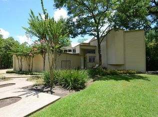 1500 Longacre Dr, Houston, TX 77055