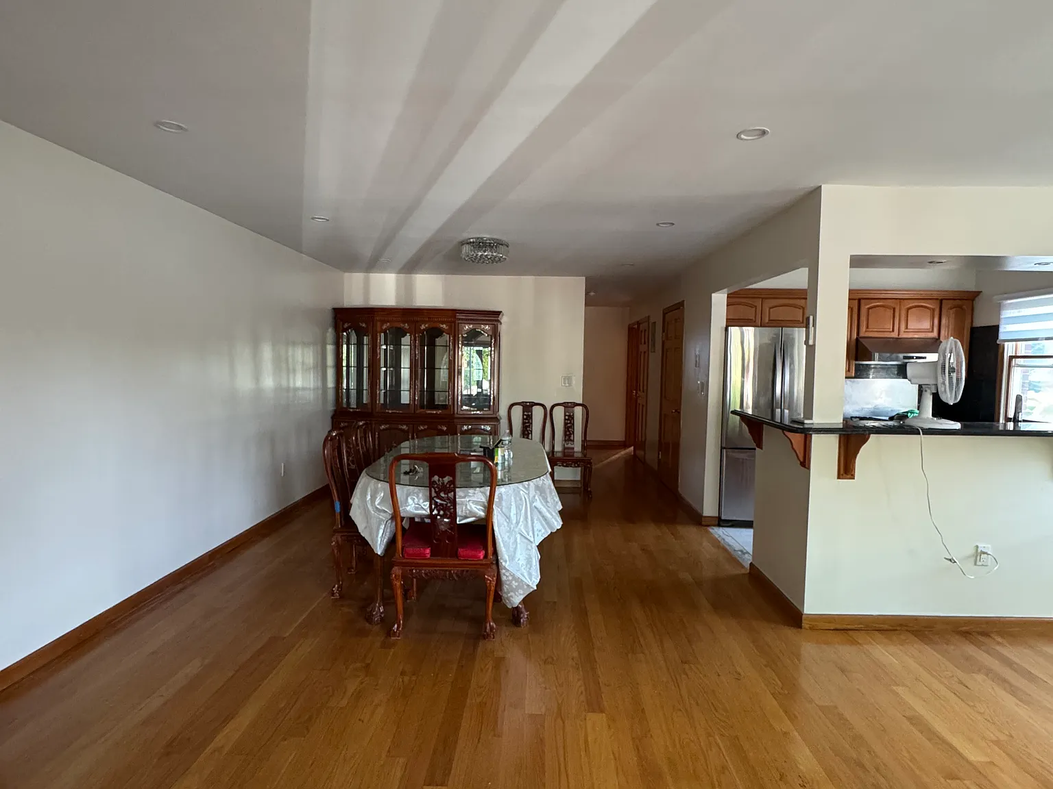 5 bed, $5,500 — Photo 3