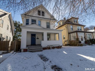 90 School Street, New London, CT, 06320