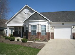 8727 Jonathan Dr #16A, North Royalton, OH 44133