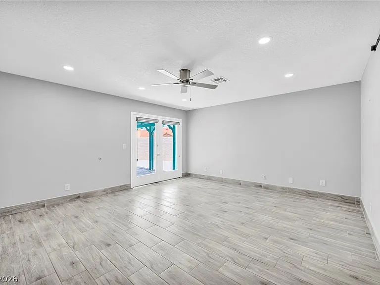3000 Blue Fin Cir — Photo 34