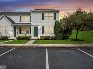 118 Plainview Dr, Harrisburg, PA 17112