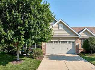 1203 Sadie Ln, Fenton, MO 63026