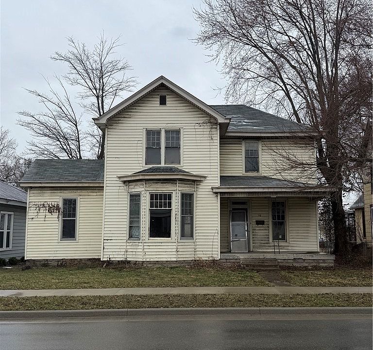 1st image of 116 W Walnut Street