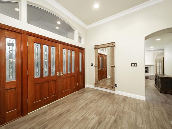 5th image of 11108 Woodhall Pl