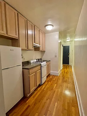 Rented by Oxford Property Group | media 30