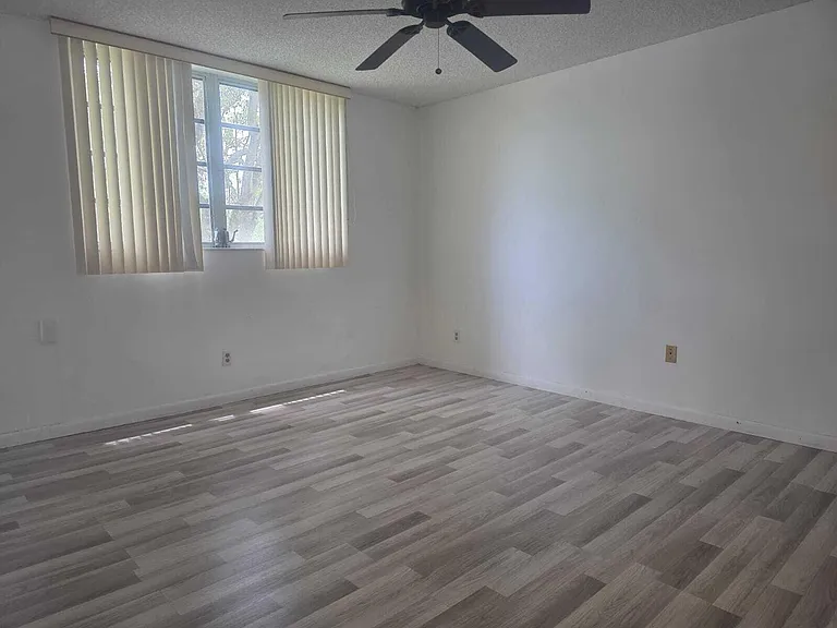 5750 NW 64th Ave #201 — Photo 10