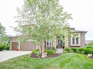 16361 Barton St, Overland Park, KS 66062