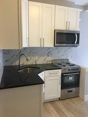 Rented by Living New York | media 14