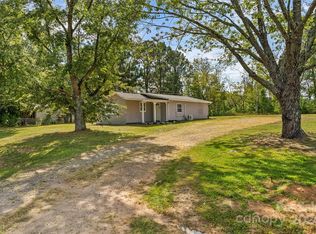 2614 Edwards St, Connelly Springs, NC 28612