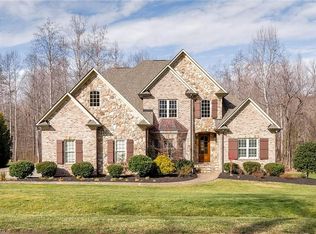 5811 Bison Dr, Oak Ridge, NC 27310