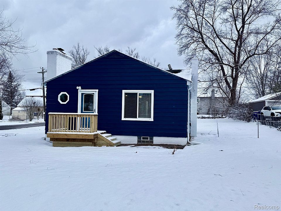 1st image of 3470 Coventry Dr