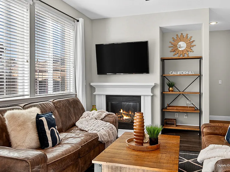 390 Caravaggio Cir — Photo 25