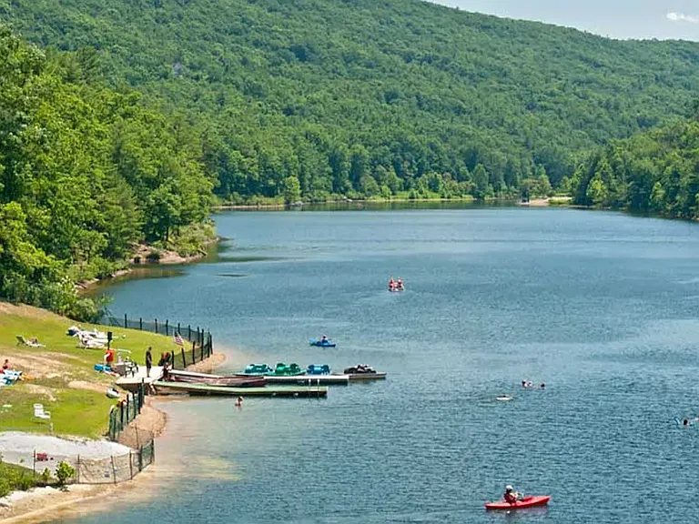 Lake Laura