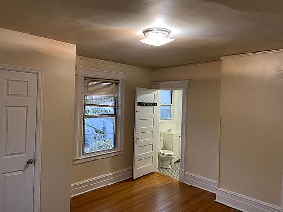 2nd image of 34 Urban St Floor 2