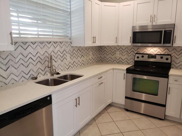 4807 N Wickham Cir Unit B