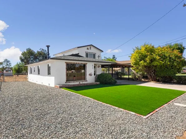 611 9th St, Ramona, CA 92065